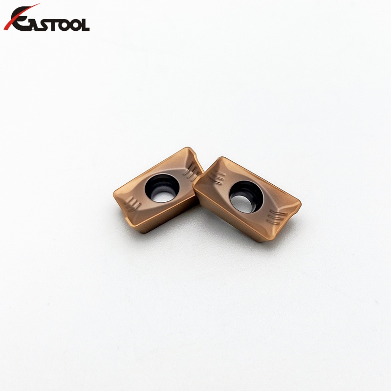 性能卓越的硬质合金铣刀片 APMT1003PDER 用于平面铣刀和方肩铣刀